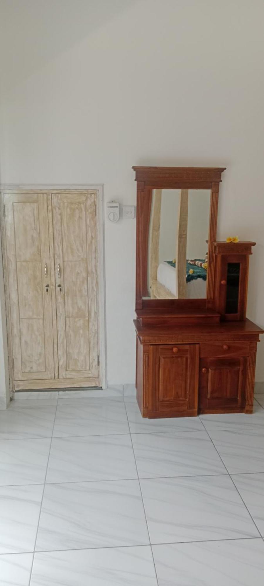 Beten Enjung Home Stay&Waroeng アメッド エクステリア 写真