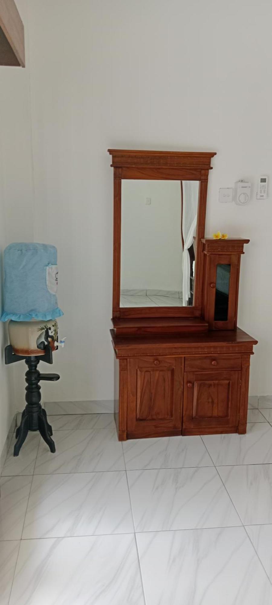 Beten Enjung Home Stay&Waroeng アメッド エクステリア 写真