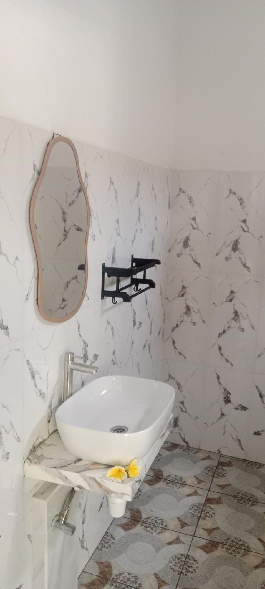 Beten Enjung Home Stay&Waroeng アメッド エクステリア 写真
