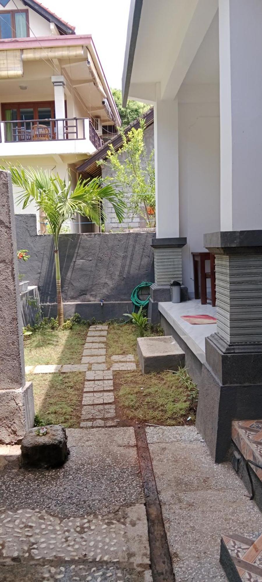 Beten Enjung Home Stay&Waroeng アメッド エクステリア 写真