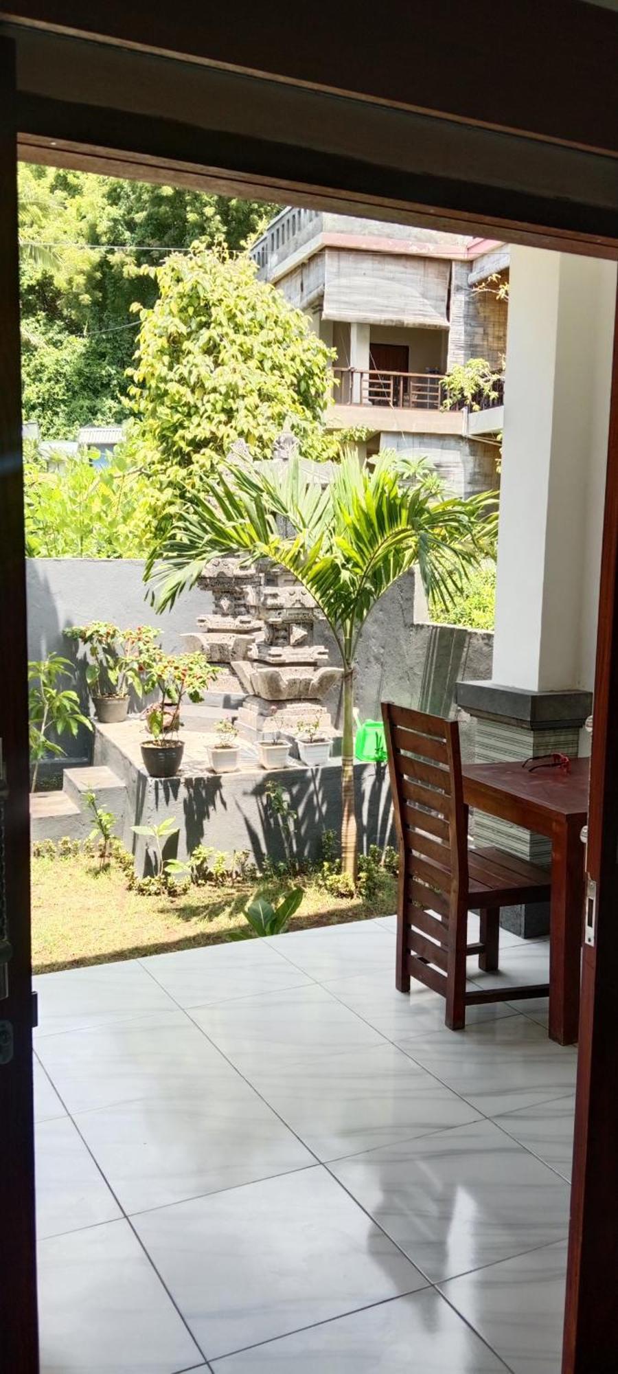 Beten Enjung Home Stay&Waroeng アメッド エクステリア 写真